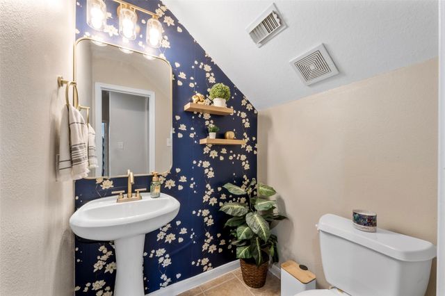 3010 Auburn Creek Lane, League City, TX 77573