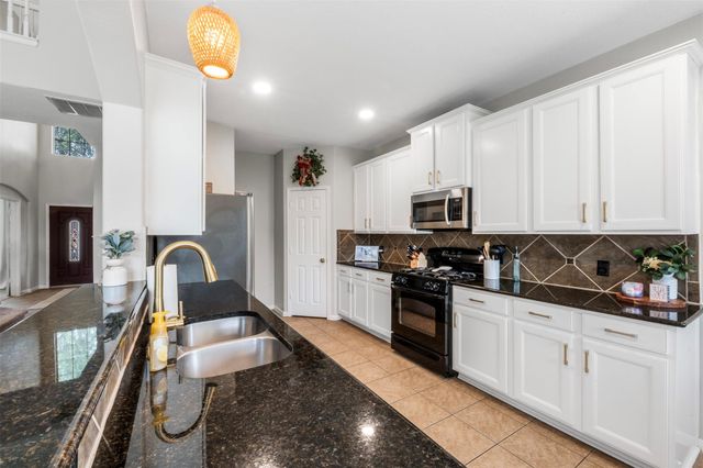 3010 Auburn Creek Lane, League City, TX 77573