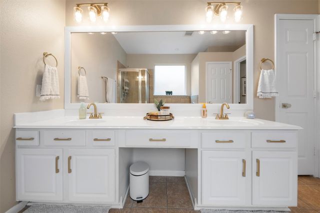 3010 Auburn Creek Lane, League City, TX 77573
