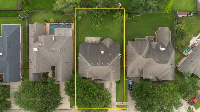 3010 Auburn Creek Lane, League City, TX 77573
