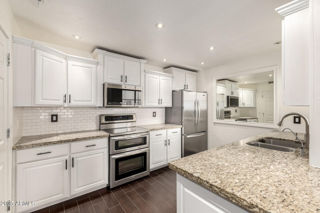 11260 N 92ND Street 2009, Scottsdale, AZ 85260