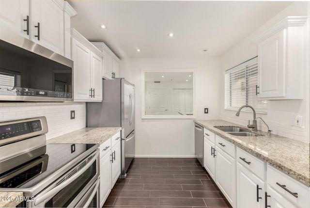 11260 N 92ND Street 2009, Scottsdale, AZ 85260