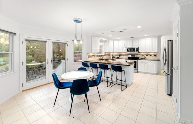 212 Fairway Drive, Wading River, NY 11792