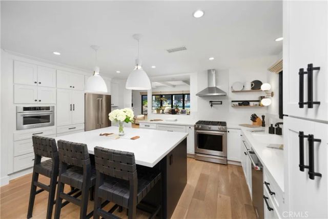 589 W Grandview Avenue, Sierra Madre, CA 91024