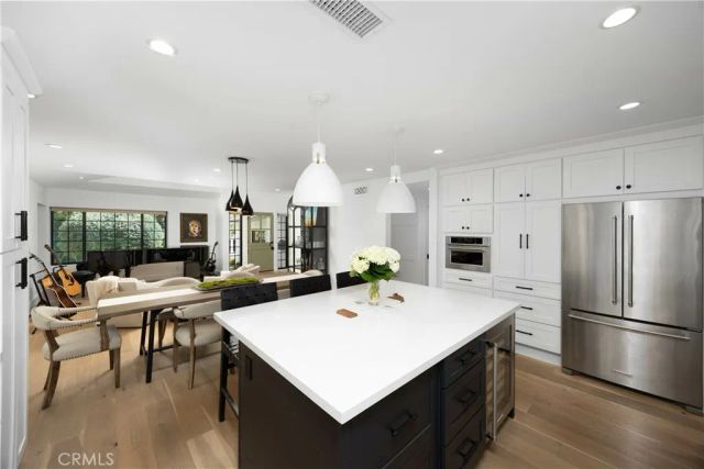 589 W Grandview Avenue, Sierra Madre, CA 91024