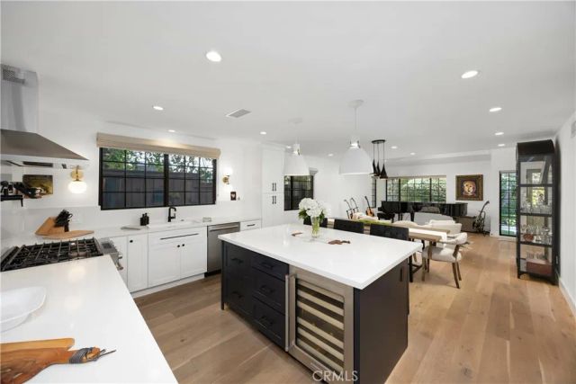 589 W Grandview Avenue, Sierra Madre, CA 91024