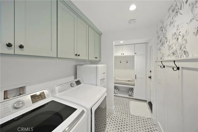 589 W Grandview Avenue, Sierra Madre, CA 91024