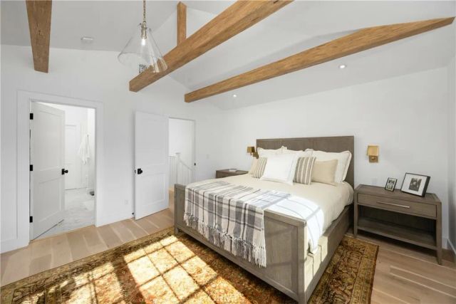 589 W Grandview Avenue, Sierra Madre, CA 91024