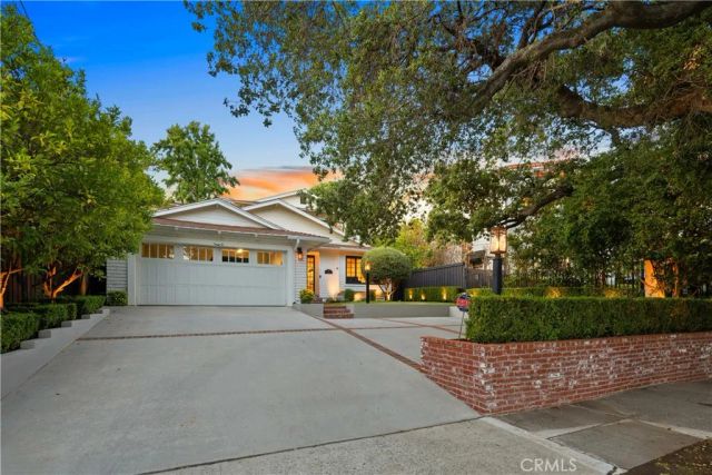 589 W Grandview Avenue, Sierra Madre, CA 91024