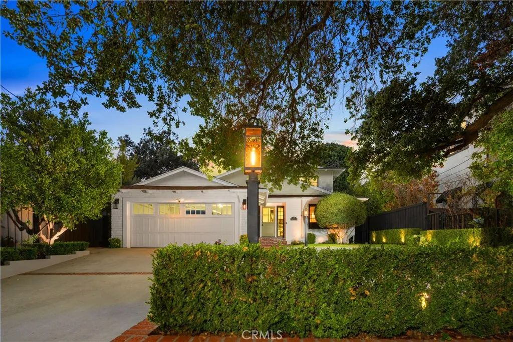 589 W Grandview Avenue, Sierra Madre, CA 91024