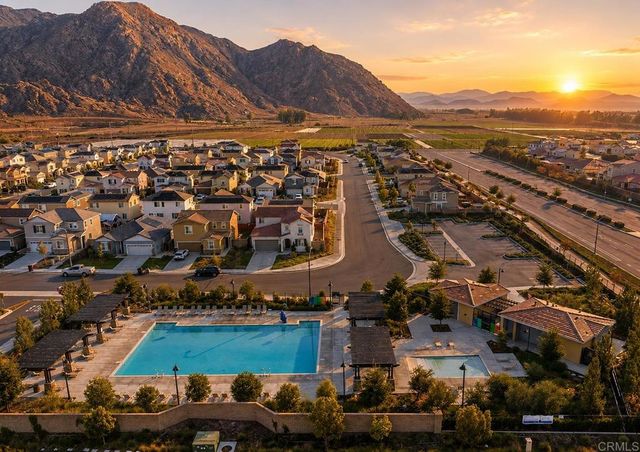 29917 Great Basin Court, Menifee, CA 92585