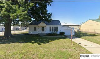 2302 N 83 Street, Omaha, NE 68134