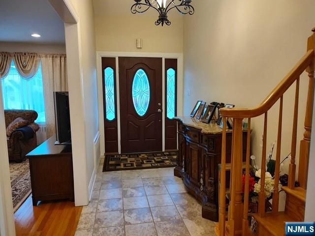 190 Martha Avenue, Elmwood Park, NJ 07407