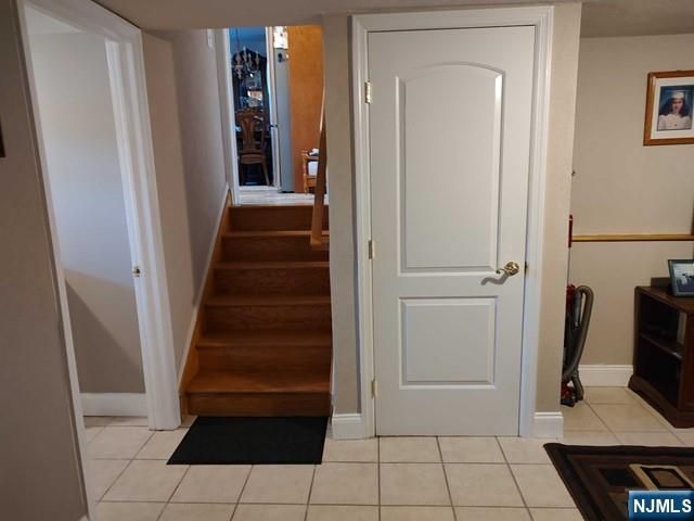 190 Martha Avenue, Elmwood Park, NJ 07407