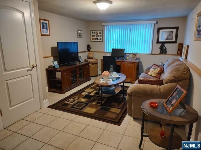 190 Martha Avenue, Elmwood Park, NJ 07407