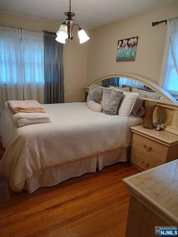 190 Martha Avenue, Elmwood Park, NJ 07407