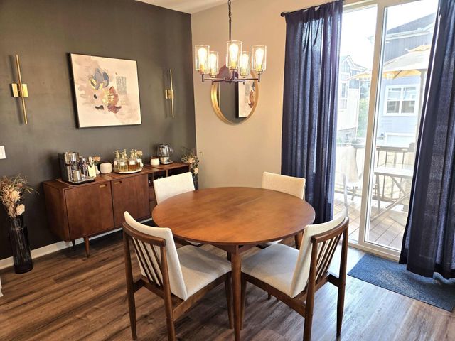 2234 Gateway Curve, North Saint Paul, MN 55109