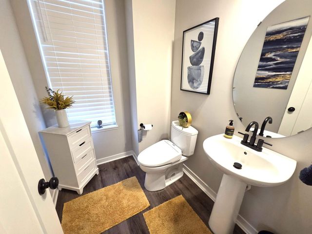 2234 Gateway Curve, North Saint Paul, MN 55109