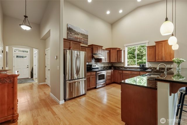 7038 Country Village Drive SW, Tumwater, WA 98512