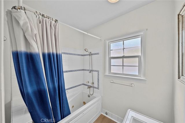 1733 S Carmelina Avenue, Los Angeles, CA 90025