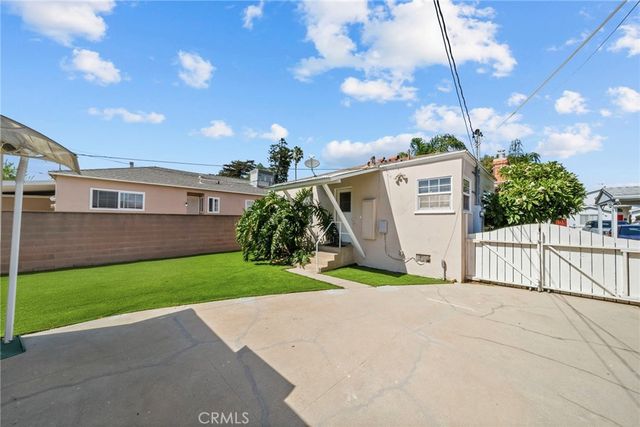 1733 S Carmelina Avenue, Los Angeles, CA 90025