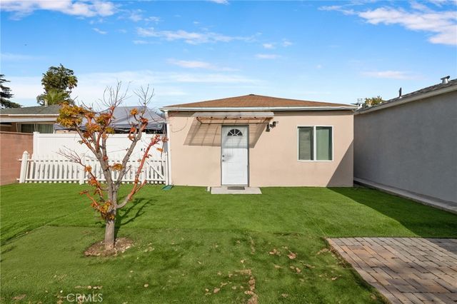 1733 S Carmelina Avenue, Los Angeles, CA 90025