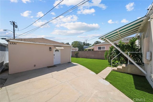 1733 S Carmelina Avenue, Los Angeles, CA 90025