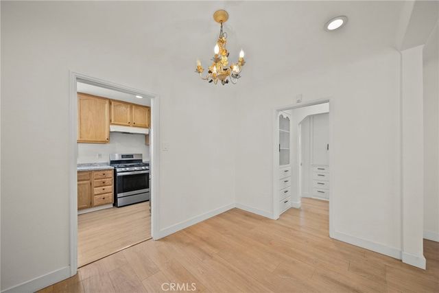 1733 S Carmelina Avenue, Los Angeles, CA 90025