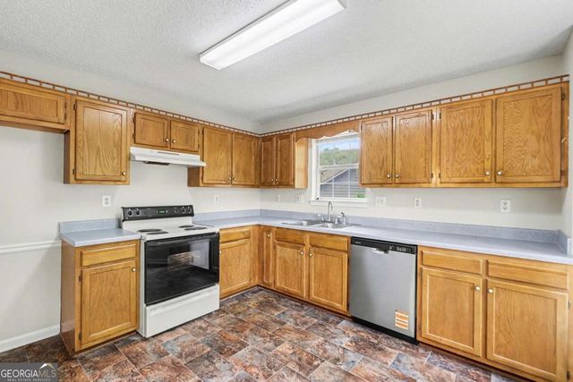 2158 Alyssa Court, Lithia Springs, GA 30122