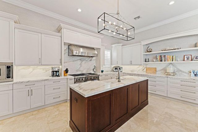 5730 Holly Lane, Jupiter, FL 33458