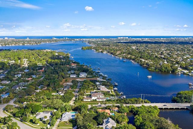 5730 Holly Lane, Jupiter, FL 33458