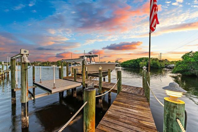 5730 Holly Lane, Jupiter, FL 33458