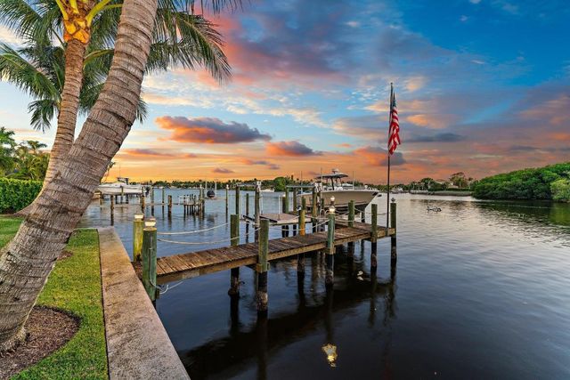 5730 Holly Lane, Jupiter, FL 33458