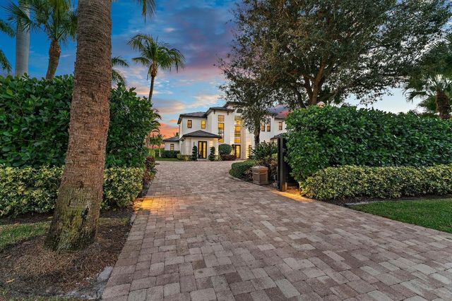 5730 Holly Lane, Jupiter, FL 33458