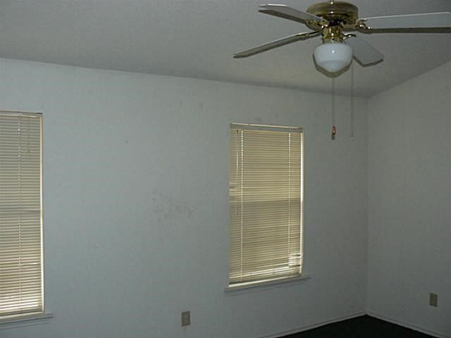 1317 E Miller Drive E, Cedar Hill, TX 75104