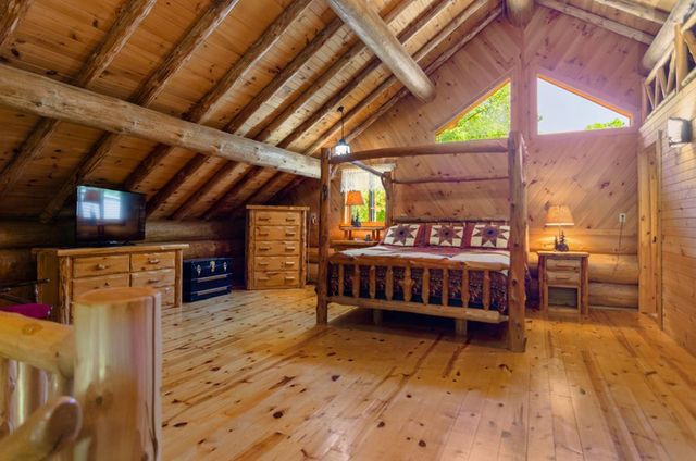 6046 E STILES TOWER ROAD, Abrams, WI 54101