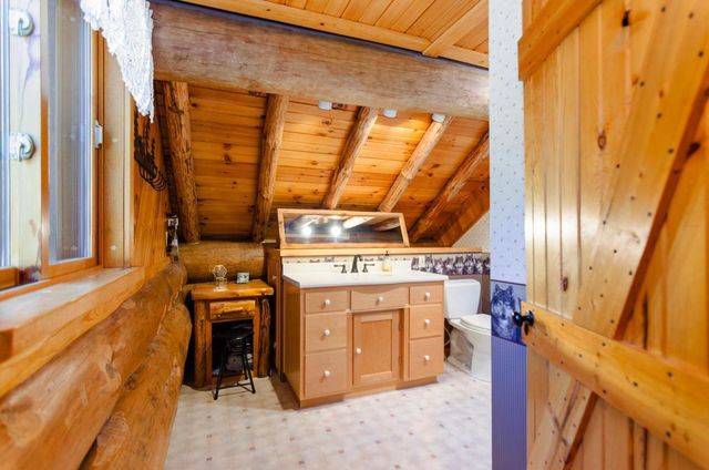 6046 E STILES TOWER ROAD, Abrams, WI 54101