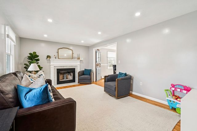 246 Lynnfield Street, Peabody, MA 01960