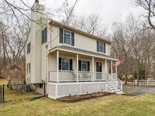 246 Lynnfield Street, Peabody, MA 01960