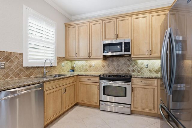 7850 Red Mahogany Road, Boynton Beach, FL 33437