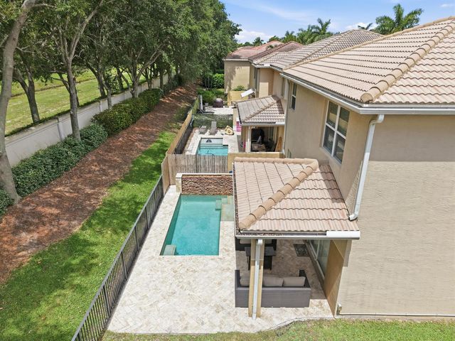 7850 Red Mahogany Road, Boynton Beach, FL 33437