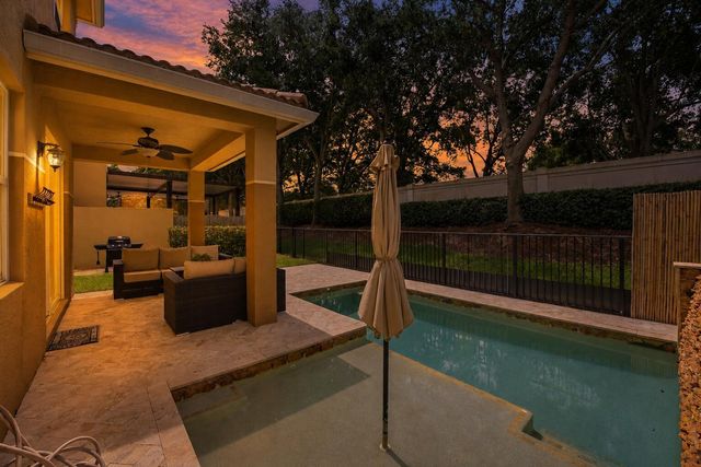 7850 Red Mahogany Road, Boynton Beach, FL 33437
