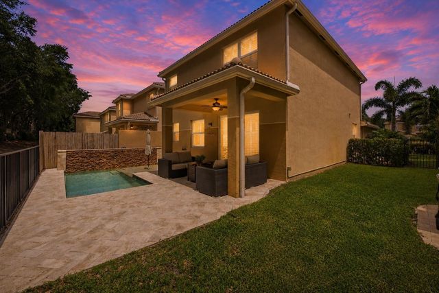 7850 Red Mahogany Road, Boynton Beach, FL 33437