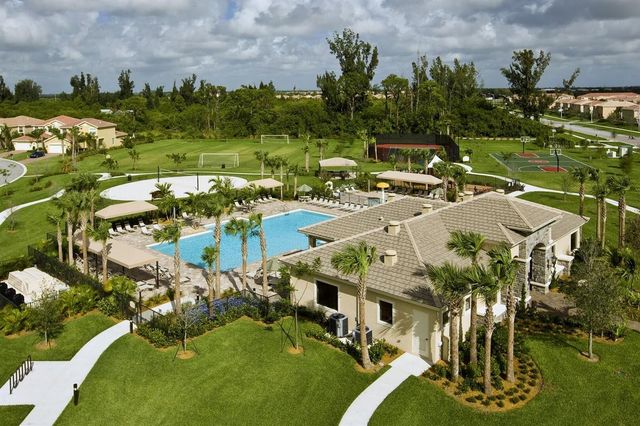 7850 Red Mahogany Road, Boynton Beach, FL 33437