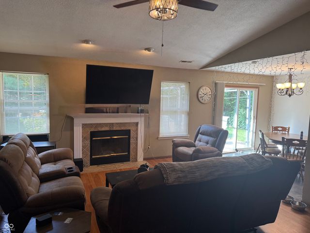 2516 Palomino Court, Anderson, IN 46012