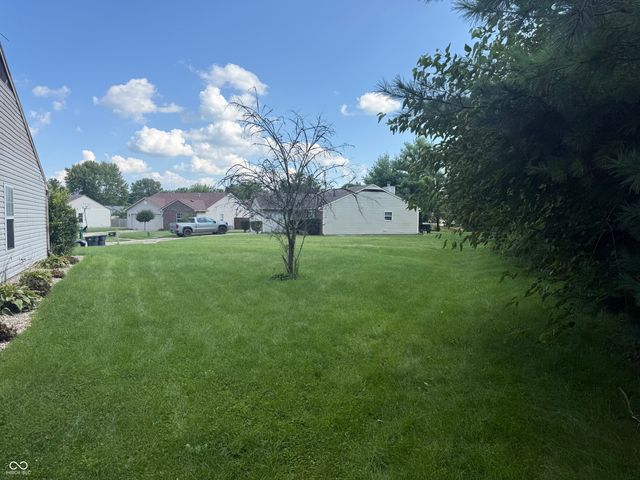2516 Palomino Court, Anderson, IN 46012