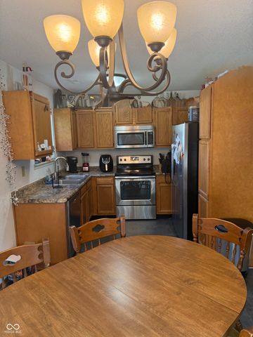 2516 Palomino Court, Anderson, IN 46012