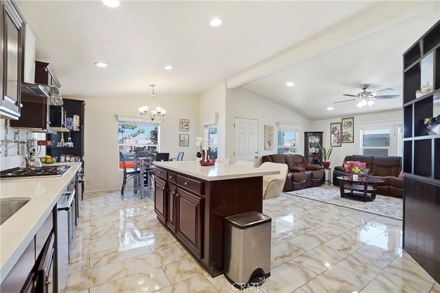 8200 Bolsa 179, Midway City, CA 92655