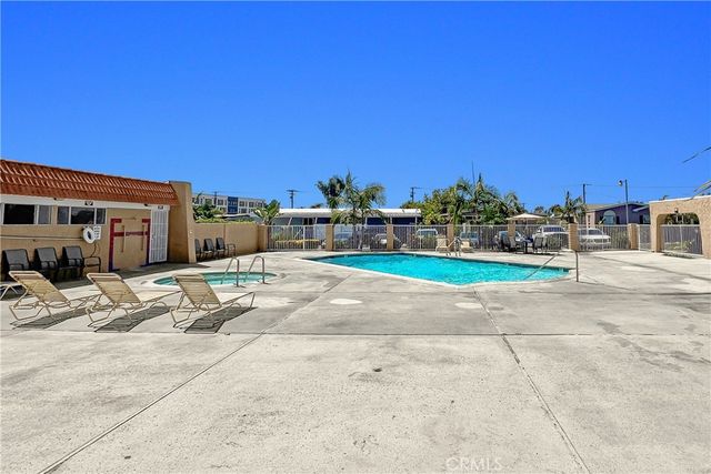 8200 Bolsa 179, Midway City, CA 92655