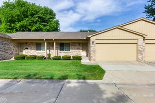 41415 Janet Circle, Clinton Township, MI 48038